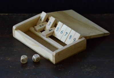 shut the box peli